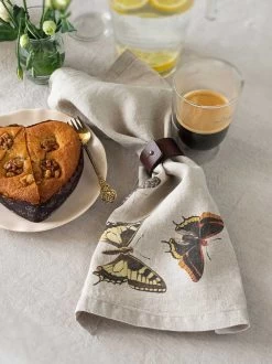 Oldenhof Flying Butterflies Servet 45 X 45 Cm Linnen 6 Stuks 12 Oldenhof Flying Butterflies Servet 45 X 45 Cm Linnen 6 Stuks -Keuken Verkoop linoroom napkins butterflies vertical lr