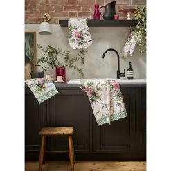 Ulster Weavers Madame Butterfly Schort Katoen Groen -Keuken Verkoop madame butterfly main 2