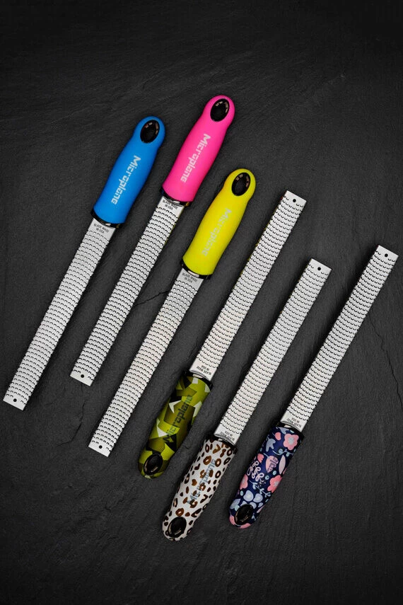 Microplane Premium Series Zesteur - Rasp 33 Cm Rvs Funcky Camouflage 2 Microplane Premium Series Zesteur - Rasp 33 Cm Rvs Funcky Camouflage - Afbeelding 2